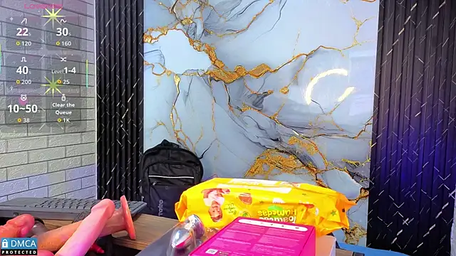 nena cupcake  online show from December 15, 2025, 11:16 am