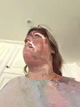 hornykitty1210 online show from September 12, 2025, 5:35 pm