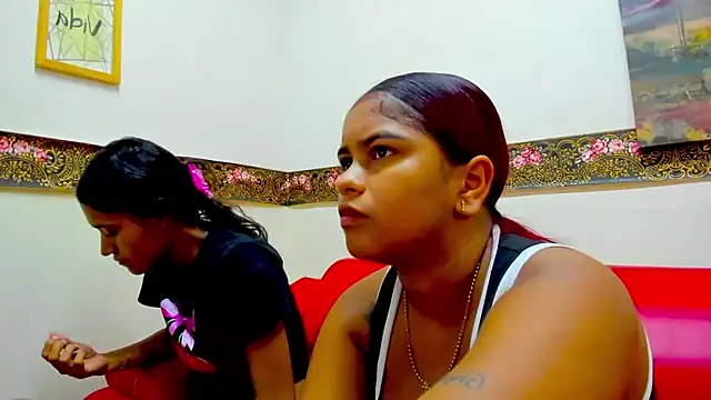 Lulu James online show from September 10, 2025, 5:23 pm