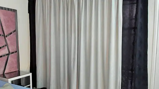 HaileyDuke online show from September 19, 2025, 12:09 pm