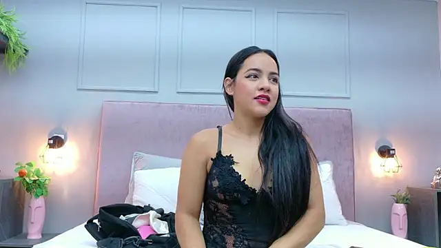 Snapshot of Camila_Hill_ chatting on January 7, 2026, 1:16 pm Camila Hill online show from January 7, 2026, 1:16 pm