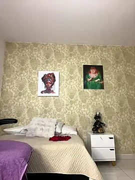 Snapshot of MorenaLush_Eup chatting on December 16, 2025, 3:00 am MorenaLush Eup online show from December 16, 2025, 3:00 am