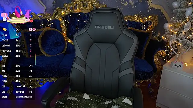 Snapshot of Pixie_Peachh chatting on February 15, 2026, 9:36 pm Pixie Peachh online show from February 15, 2026, 9:36 pm