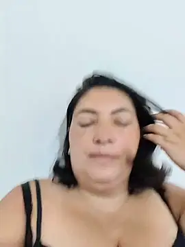 Snapshot of lina_maria99 chatting on October 24, 2025, 10:36 am lina maria99 online show from October 24, 2025, 10:36 am