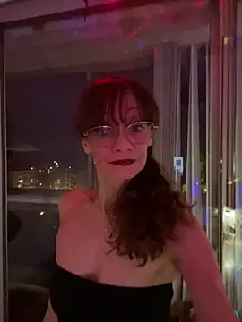 Snapshot of Chris06d22@xh chatting on May 8, 2026, 7:39 pm Chris06d22xh online show from May 8, 2026, 7:39 pm