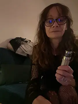 Snapshot of Chris06d22@xh chatting on November 21, 2025, 11:04 pm Chris06d22xh online show from November 21, 2025, 11:04 pm