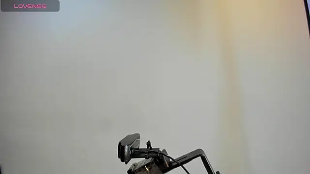 Snapshot of CharlotteCottin chatting on November 14, 2025, 11:03 am CharlotteCottin online show from November 14, 2025, 11:03 am