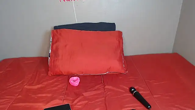 Lunalee online show from November 10, 2025, 2:16 am