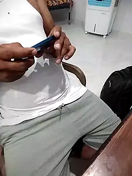 Snapshot of Desiandaj chatting on March 22, 2026, 4:19 pm Desiandaj online show from March 22, 2026, 4:19 pm