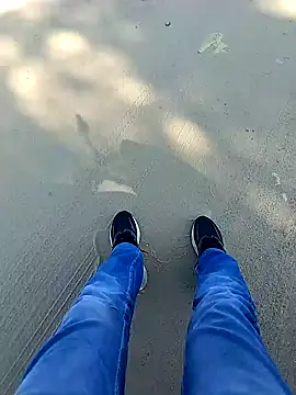 Snapshot of Desiandaj chatting on December 17, 2025, 8:30 am Desiandaj online show from December 17, 2025, 8:30 am