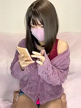 Snapshot of reina_00121 chatting on October 28, 2025, 12:22 am reina 00121 online show from October 28, 2025, 12:22 am