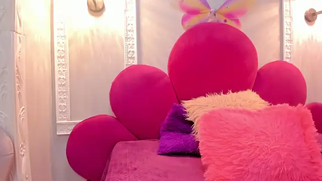 Snapshot of Saammy_17 chatting on November 1, 2025, 8:36 pm Saammy 17 online show from November 1, 2025, 8:36 pm