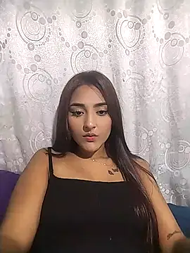 Snapshot of emilyvalencia_1 chatting on March 4, 2026, 5:04 am emilyvalencia 1 online show from March 4, 2026, 5:04 am