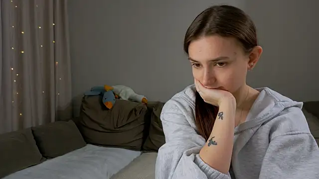 Lelia Vibe online show from February 5, 2026, 5:42 pm