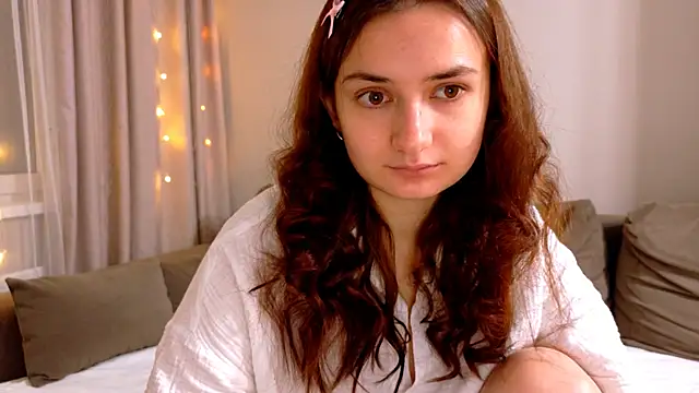 Lelia Vibe online show from November 21, 2025, 3:05 am