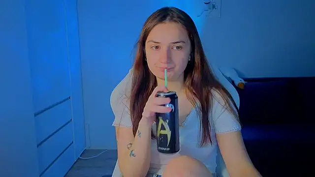 Lelia Vibe online show from September 22, 2025, 4:24 pm