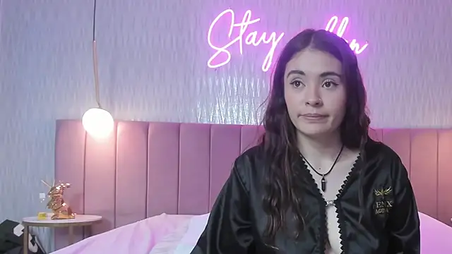 HANNA BASTIAN VC online show from November 22, 2025, 2:27 pm