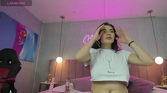 HANNA BASTIAN VC online show from November 8, 2025, 5:33 am