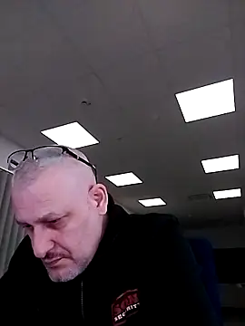 Hisnimin online show from March 19, 2026, 11:49 pm