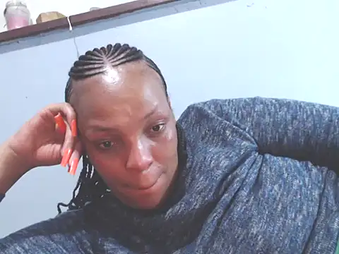 Snapshot of Eroticdollxx3 chatting on October 30, 2025, 7:33 pm Eroticdollxx3 online show from October 30, 2025, 7:33 pm