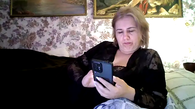 LustyyX online show from September 17, 2025, 5:04 pm