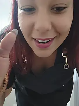 Snapshot of RuivaMisteriosa3 chatting on May 7, 2026, 11:57 am RuivaMisteriosa3 online show from May 7, 2026, 11:57 am