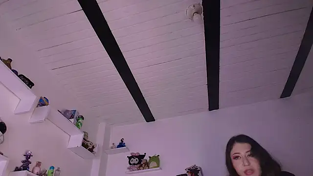 Snapshot of annyharriis chatting on December 16, 2025, 8:02 pm annyharriis online show from December 16, 2025, 8:02 pm