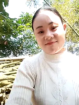 Ruaiuoi online show from February 6, 2026, 5:25 am