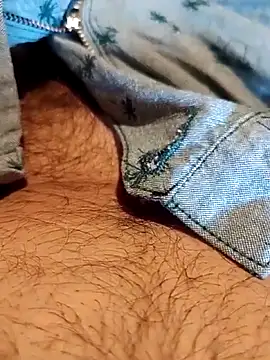 lucho2328 online show from October 21, 2025, 8:41 pm