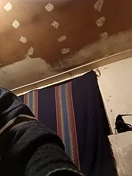 lucho2328 online show from September 27, 2025, 3:12 am