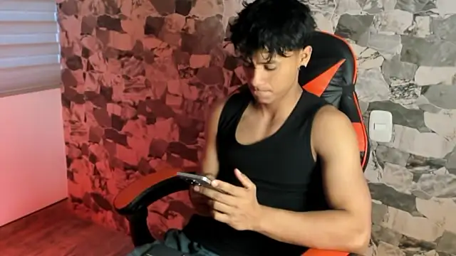 ZYZZ1312 online show from July 20, 2026, 10:45 pm