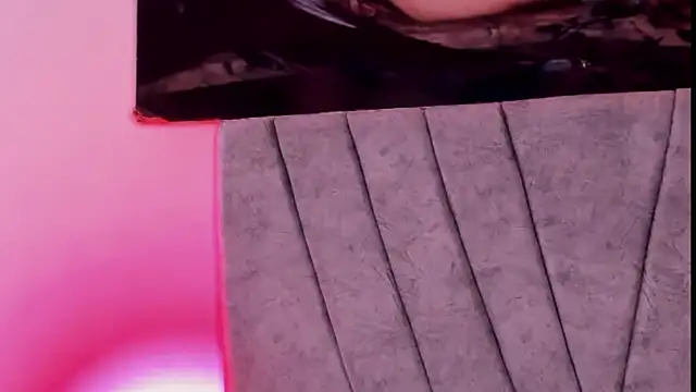 ZYZZ1312 online show from October 30, 2025, 4:04 pm