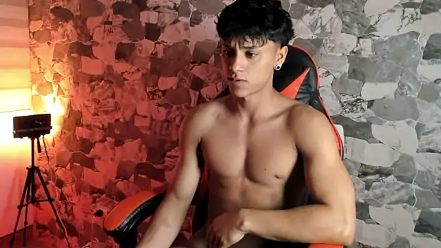 ZYZZ1312 online show from July 2, 2026, 4:29 am