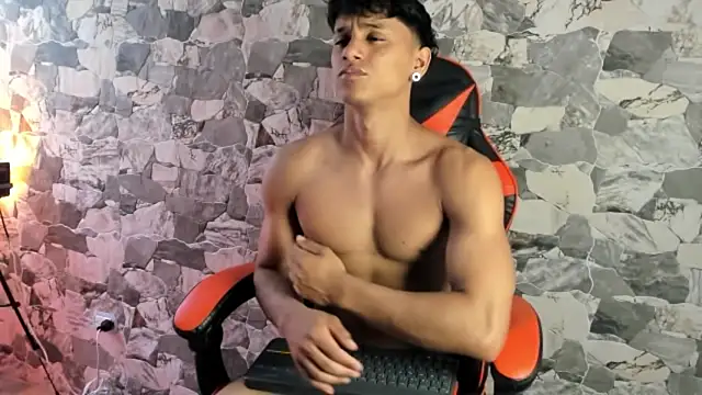 ZYZZ1312 online show from June 30, 2026, 7:25 pm