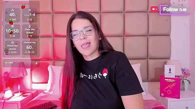 Snapshot of MiaMillers1 chatting on March 2, 2026, 11:28 am MiaMillers1 online show from March 2, 2026, 11:28 am