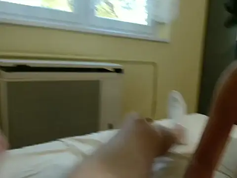 MyLittleRiceBunny online show from October 23, 2025, 1:43 pm