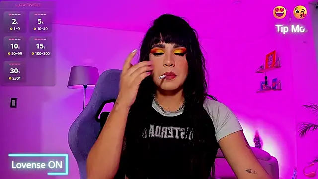 paula boom online show from October 12, 2025, 9:49 pm