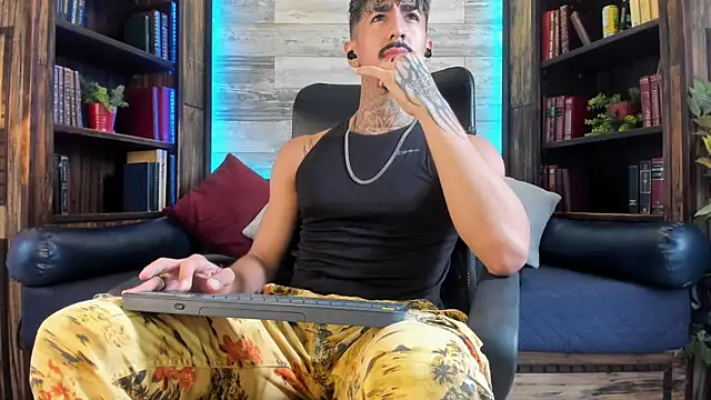 Donovan Desmond online show from October 5, 2025, 7:37 pm