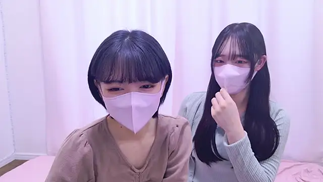 Azusa DoMybest online show from October 12, 2025, 7:21 am