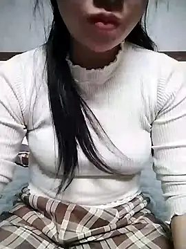 Mie rose online show from October 24, 2025, 2:27 pm