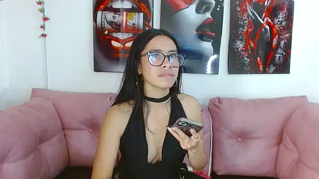 Miahotcs1 online show from March 30, 2026, 2:51 pm