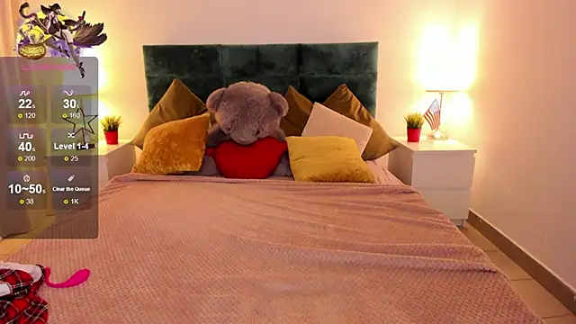 mishapallmer online show from October 4, 2025, 2:40 pm