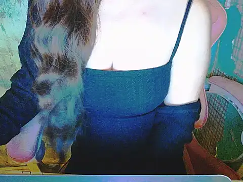 Snapshot of ahoa_Tk chatting on November 21, 2025, 6:07 pm ahoa Tk online show from November 21, 2025, 6:07 pm