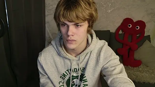 Bonnie And C1yde online show from March 14, 2026, 5:13 am