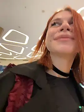 Snapshot of RosieSecret chatting on April 22, 2026, 8:10 am RosieSecret online show from April 22, 2026, 8:10 am
