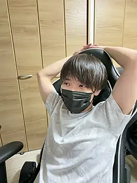 Snapshot of jiji9253 chatting on May 22, 2026, 12:58 pm jiji9253 online show from May 22, 2026, 12:58 pm