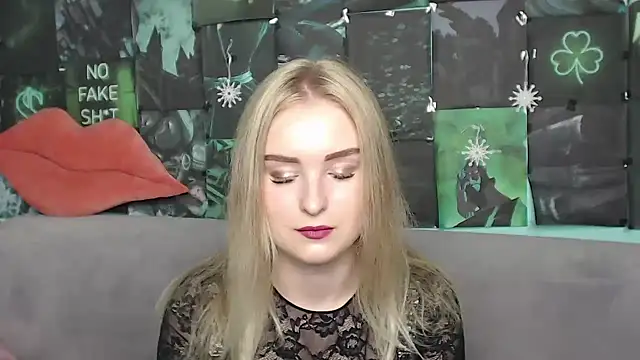 Snapshot of SofySofty chatting on September 9, 2025, 4:44 am SofySofty online show from September 9, 2025, 4:44 am