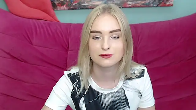 Snapshot of SofySofty chatting on September 19, 2025, 4:49 am SofySofty online show from September 19, 2025, 4:49 am