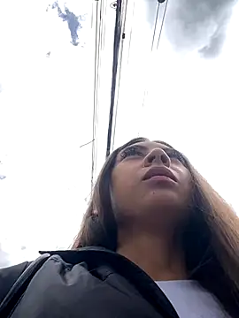 Sara-cooper2 online show from December 3, 2025, 5:12 pm