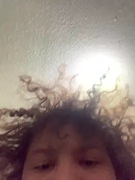 Snapshot of gucky25 chatting on November 13, 2025, 9:13 am gucky25 online show from November 13, 2025, 9:13 am